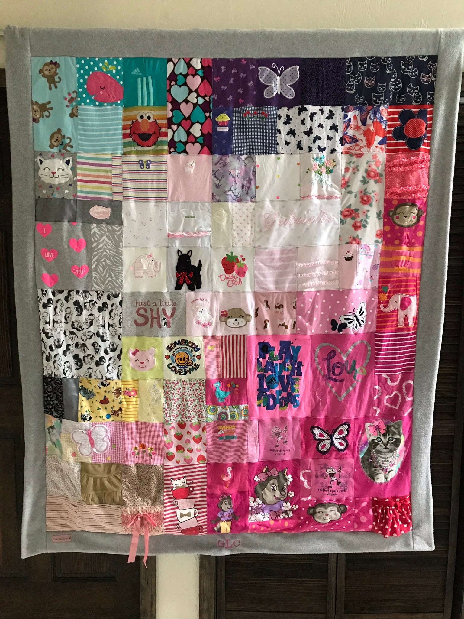 Large – T-Shirt Quilt Cafe sewing studio1